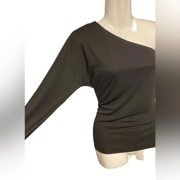 NWT Revolve x Donna Karan Black One Shoulder Top - Picture 3 of 10